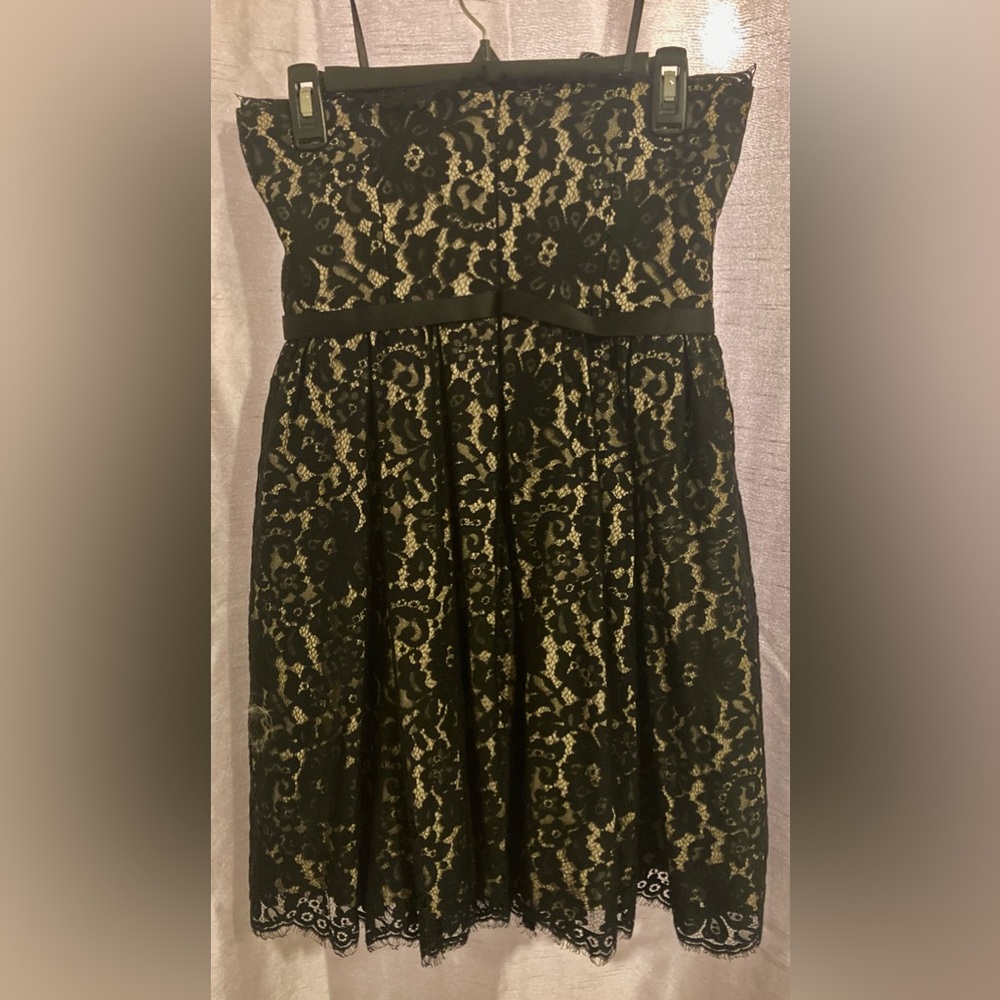 Robert Rodriguez for Target + Neiman Marcus
Holiday collection dress - Picture 5 of 16